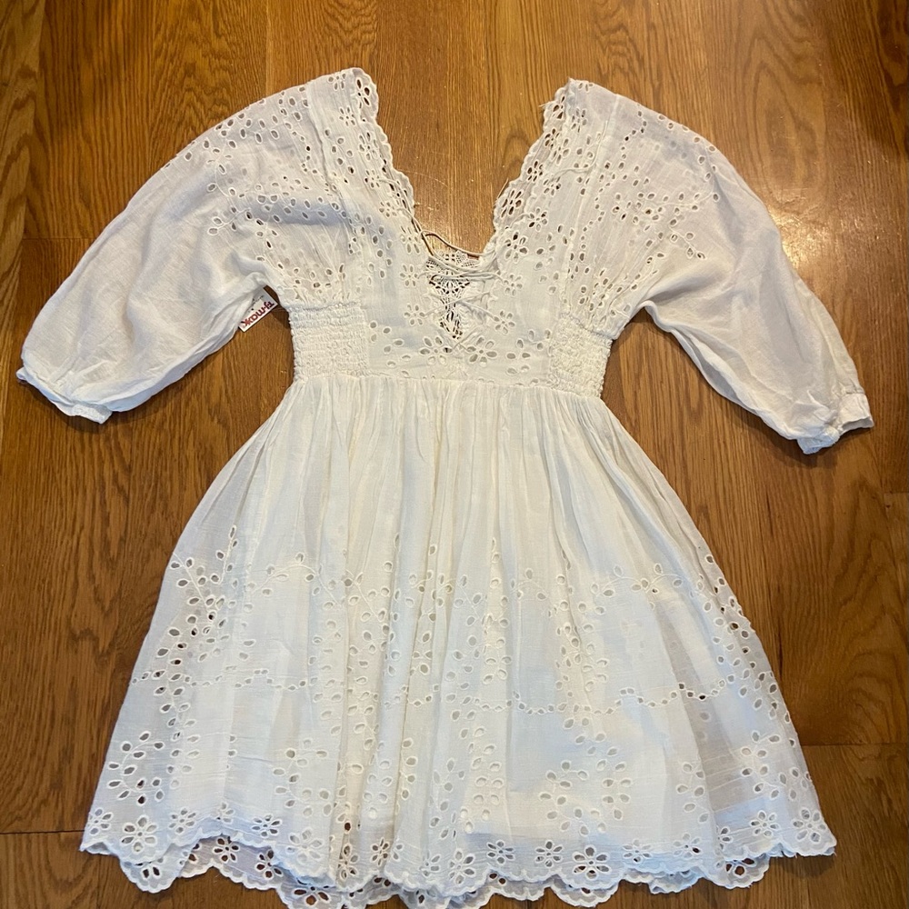 Woman White Eyelet Cotton Dress FP One - Picture 2 of 4